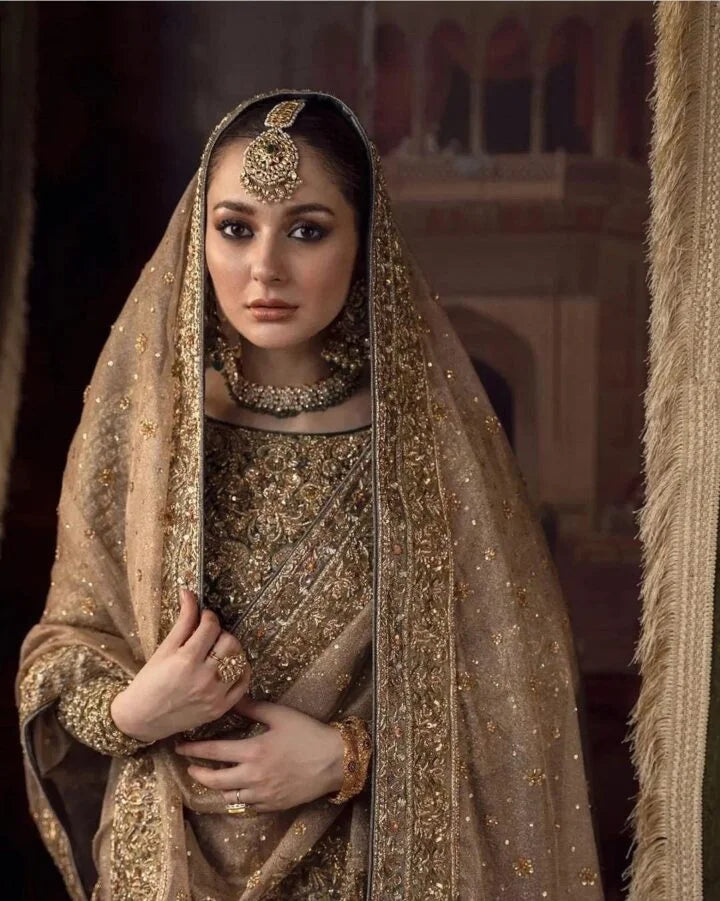 Luxury Bridal Lehnga on Pure Chandi Tissue